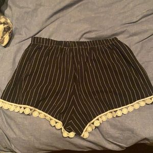 Sirens booty shorts size small 100% polyester